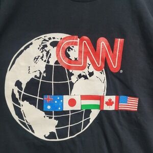 Vintage CNN Breaking News World Flags T-Shirt Mens XL